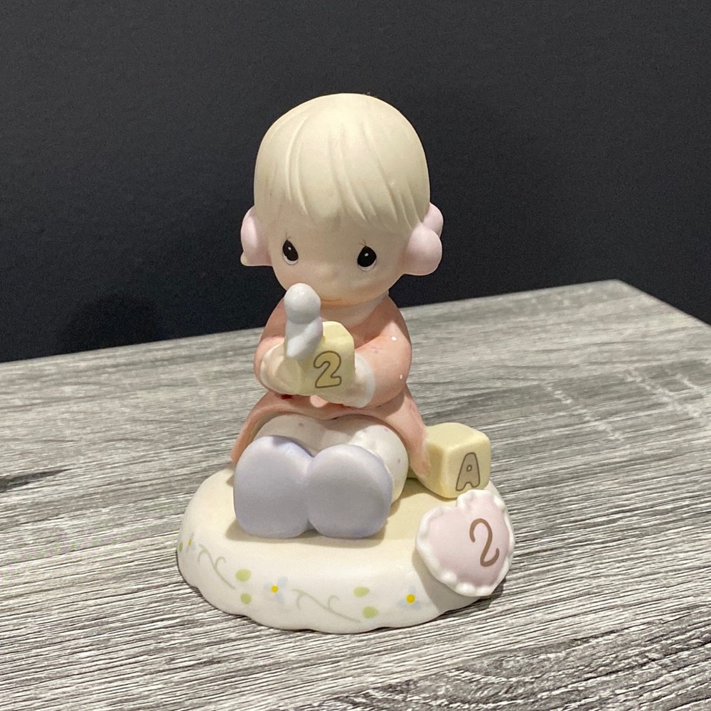Precious Moments | Growing in Grace, Age 2 (Blonde Girl) - Porcelain Figurine